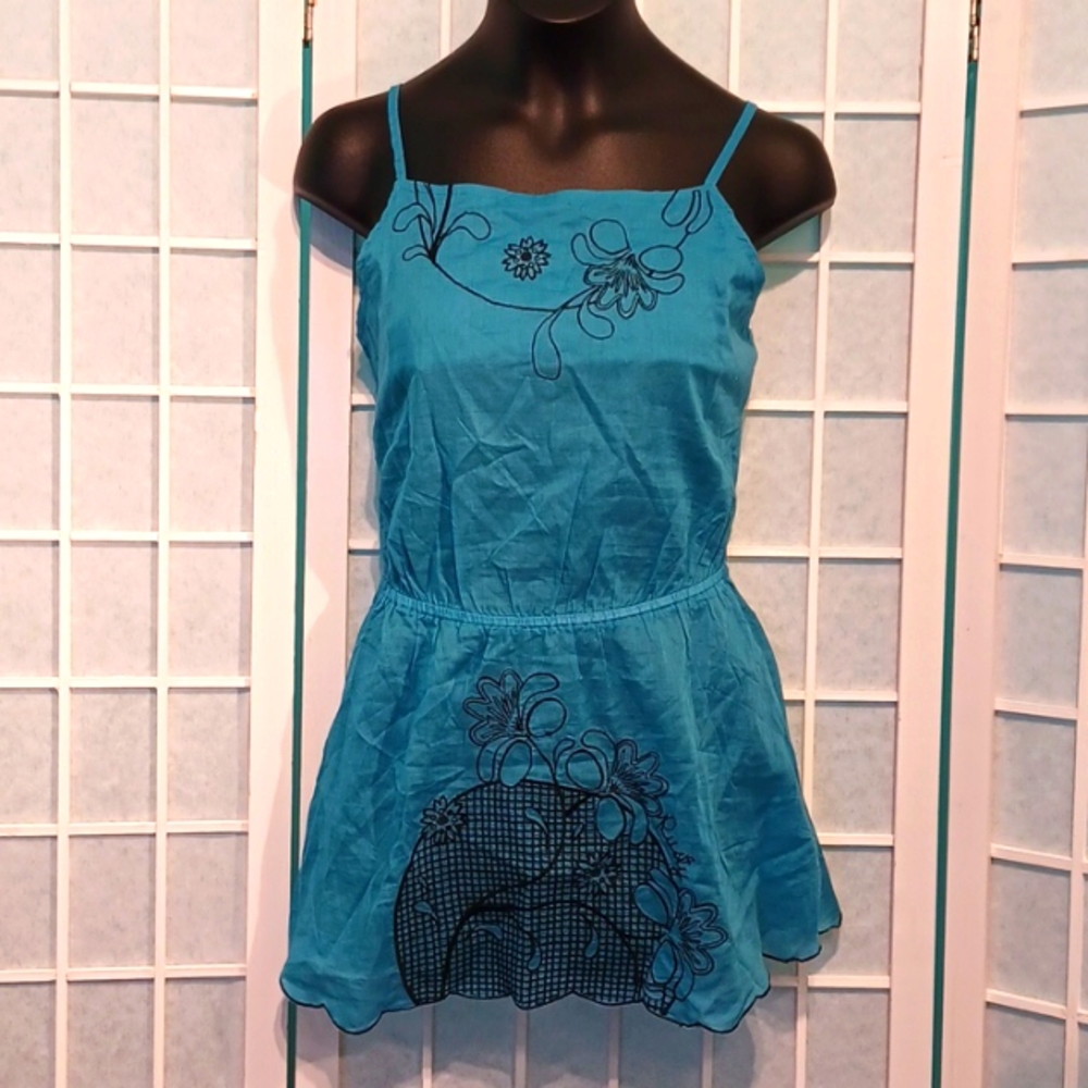 NEW! Rusty brand embroidered top in blue (5354)
